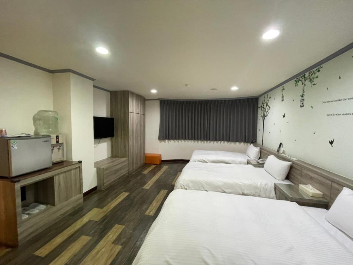 A22 Wei Lu Hotel Zhongli Esterno foto