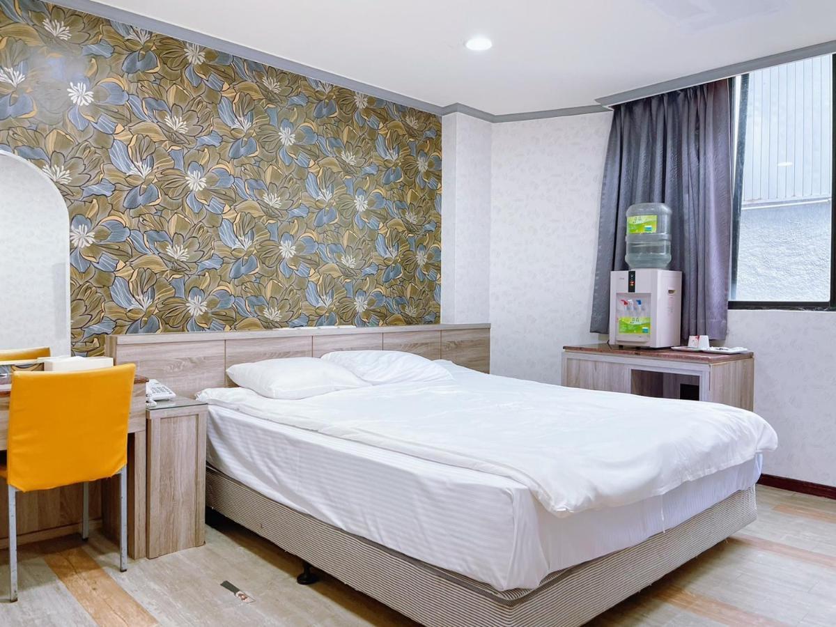 A22 Wei Lu Hotel Zhongli Esterno foto